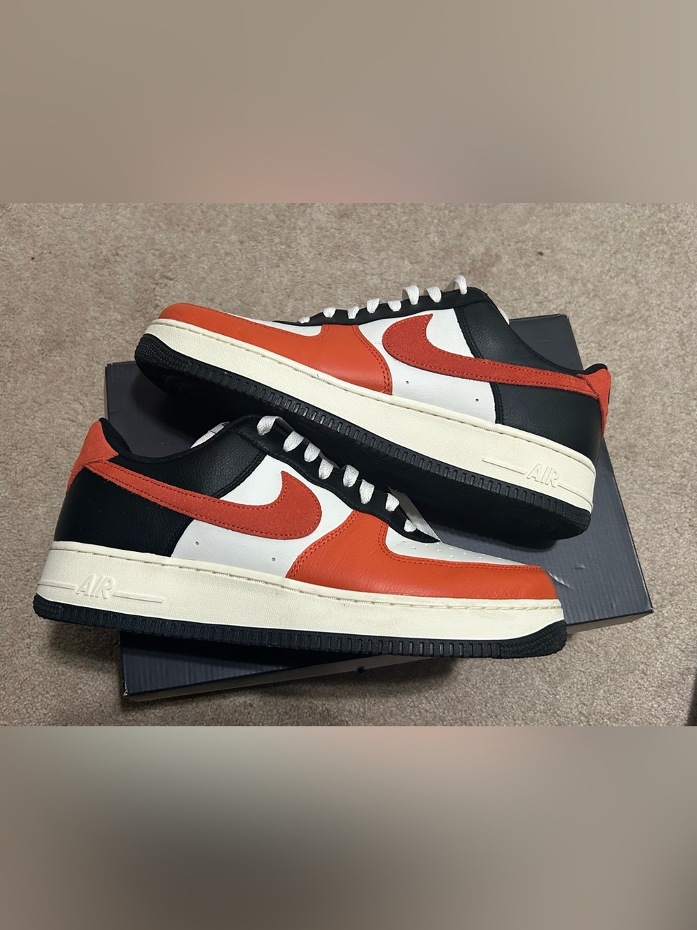 Nike Air Force 1
